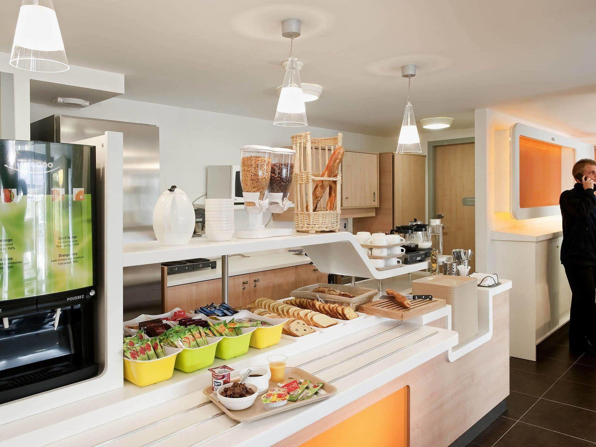 Ibis Budget Quimper Esterno foto